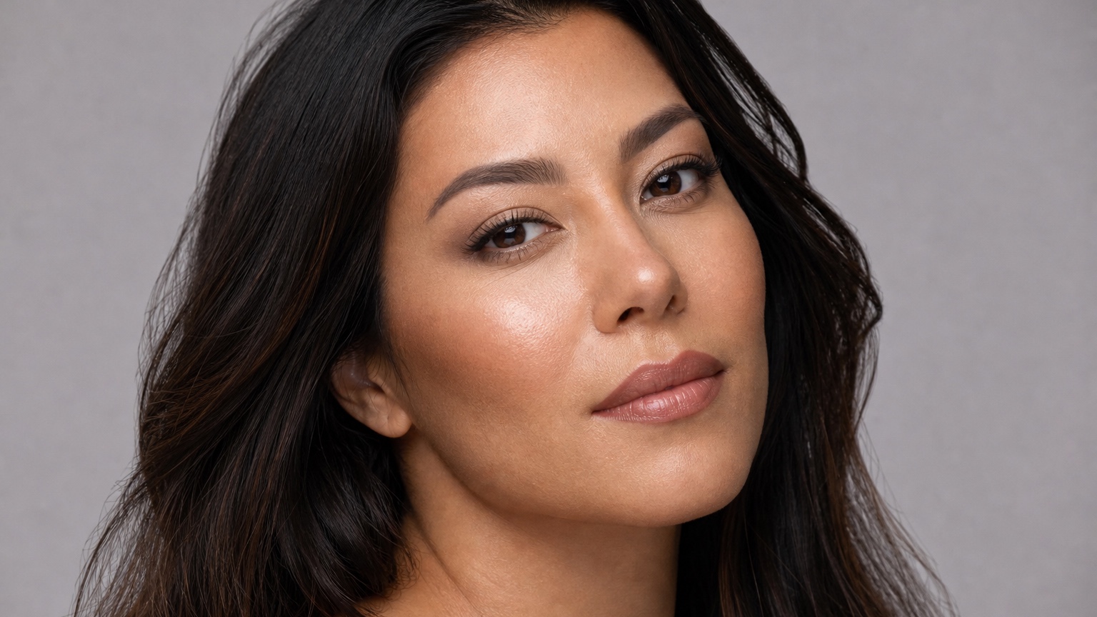 AI Contour Makeup Try-On: See Face-Shaping Looks Before Applying concept 3