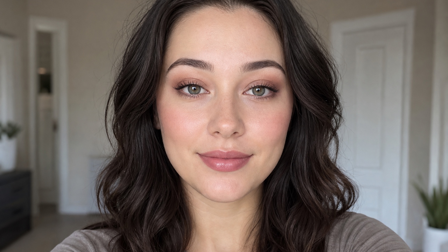 AI Makeup App Online: Try Looks Without Downloading Anything visual example 1