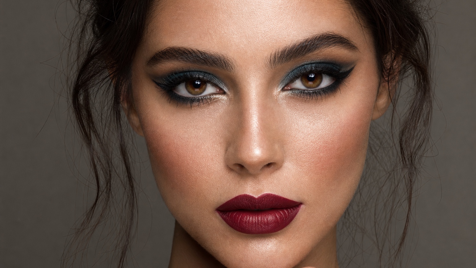 AI Makeup Generator for Natural, Glam, Bridal, and Creative Looks finished makeup concept